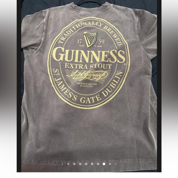 ISO Abercrombie and fitch men’s Guinness Extra Stout Tee